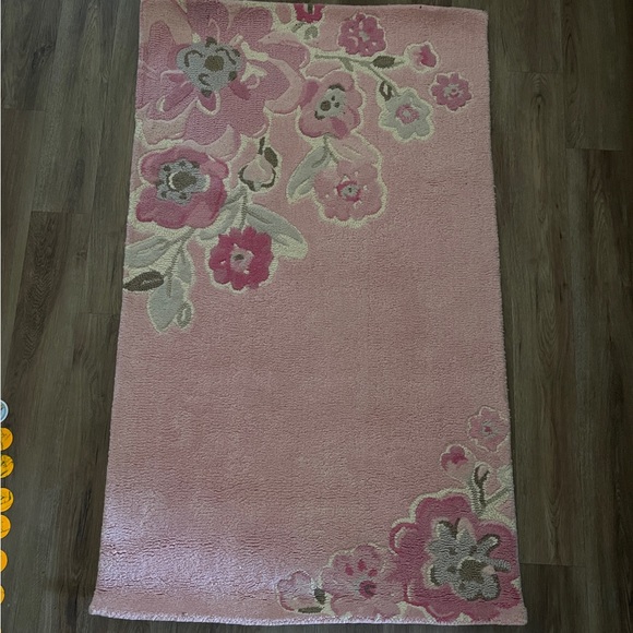 Pottery Barn Girl’s Room Floral Rug. - Picture 3 of 13